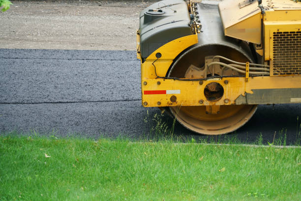 Best Driveway Paving Contractor  in Oakboro, NC